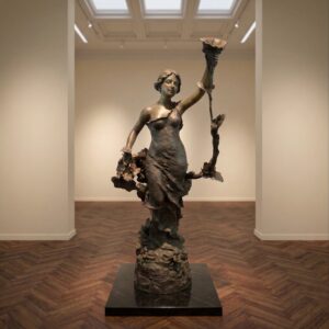 Fontein Bronzen Vrouw 1,82 m