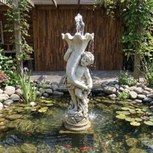 Fontein Beton Cherubijn met Mossel 1,00 m