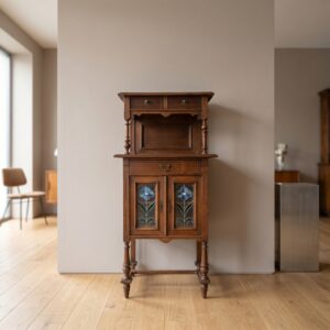 Kastje met Opstand Jugendstil 1900 Eiken