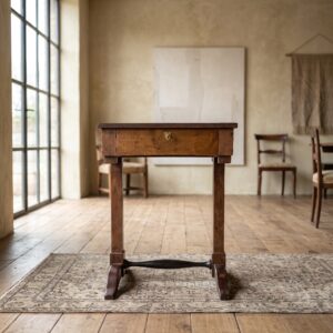 Naaitafeltje Biedermeier 1830 Noten