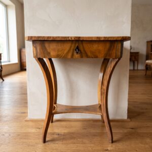 Naaitafeltje Biedermeier 1840 Noten