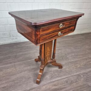 Naaitafeltje Biedermeier 1840 Mahonie