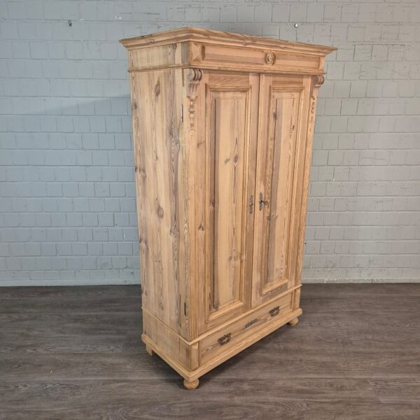 Kast Kledingkast Gründerzeit 1880 Grenen