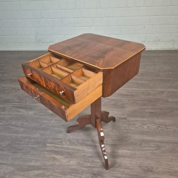 Naaitafeltje Biedermeier 1830 Mahonie - Afbeelding 9