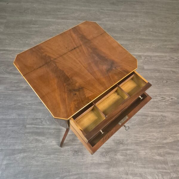 Naaitafeltje Biedermeier 1830 Mahonie - Afbeelding 7