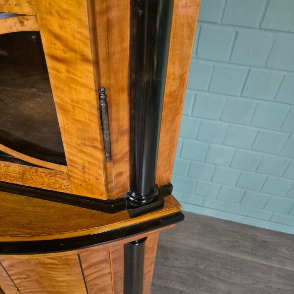 Hoekkast Biedermeier 1810 Berken - Afbeelding 9