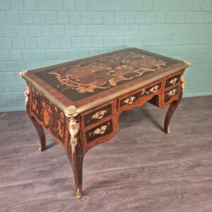 Bureau Noten Barok Stijl 1,35 m x 0,75 m