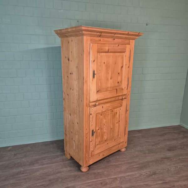 Kast Kledingkast Historisme 1860 Grenen