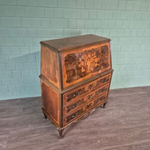 Dames Secretaire Noten