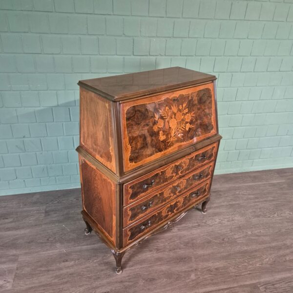 Dames Secretaire Noten