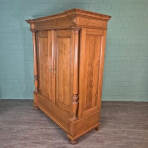 Kast Kledingkast Gründerzeit 1880 Grenen