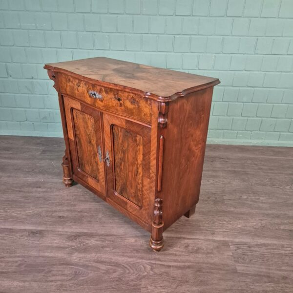 Penantkastje Commode Louis Philippe 1860 Noten