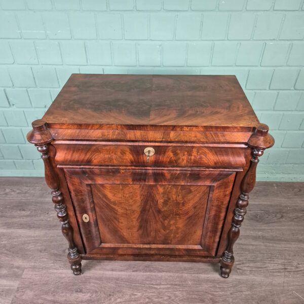 Kastje Biedermeier 1850 Mahonie - Afbeelding 4