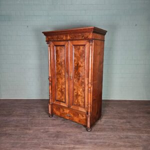 Kledingkast Kast Gründerzeit 1880 Noten