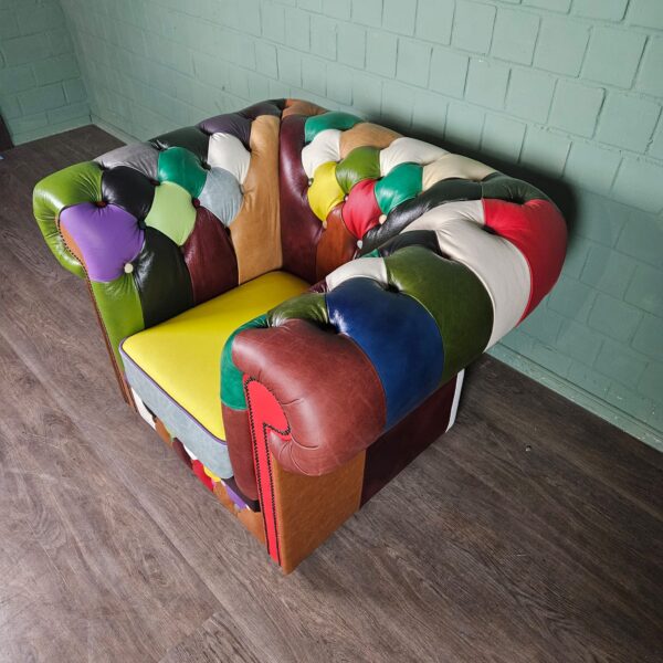 Chesterfield Fauteuil Leder Model Carnaval - Afbeelding 6