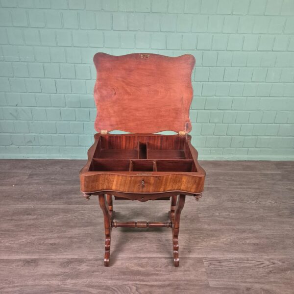 Naaitafeltje Biedermeier 1850 Mahonie - Afbeelding 9