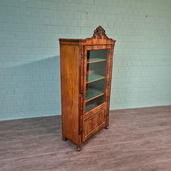 Servieskast Vitrine Biedermeier 1860 Noten