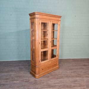 Vitrine Servieskast Grenen 1,32 m