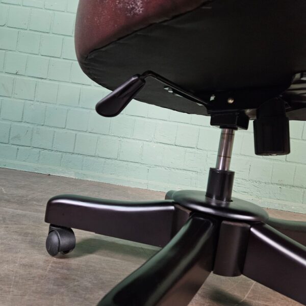 Bureaustoel Chesterfield Leder - Afbeelding 11