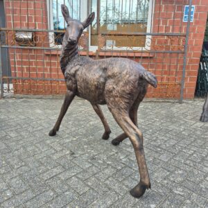 Beeld Tuinbeeld Ree Brons 1,44 m
