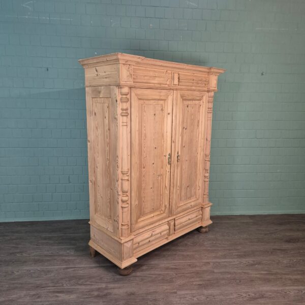 Kast Kledingkast Gründerzeit 1880 Grenen