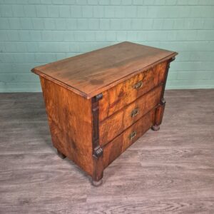Commode Gründerzeit 1880 Noten