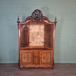 Hoekkast Biedermeier 1860 Noten