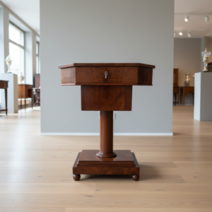 Naaitafeltje Biedermeier 1850 Mahonie
