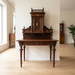 Bureau met Opstand Gründerzeit 1880 Noten