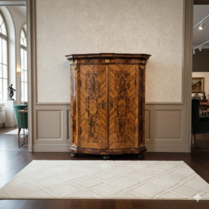 Maria-Theresia-Kast Oostenrijk Barok 1760 Noten