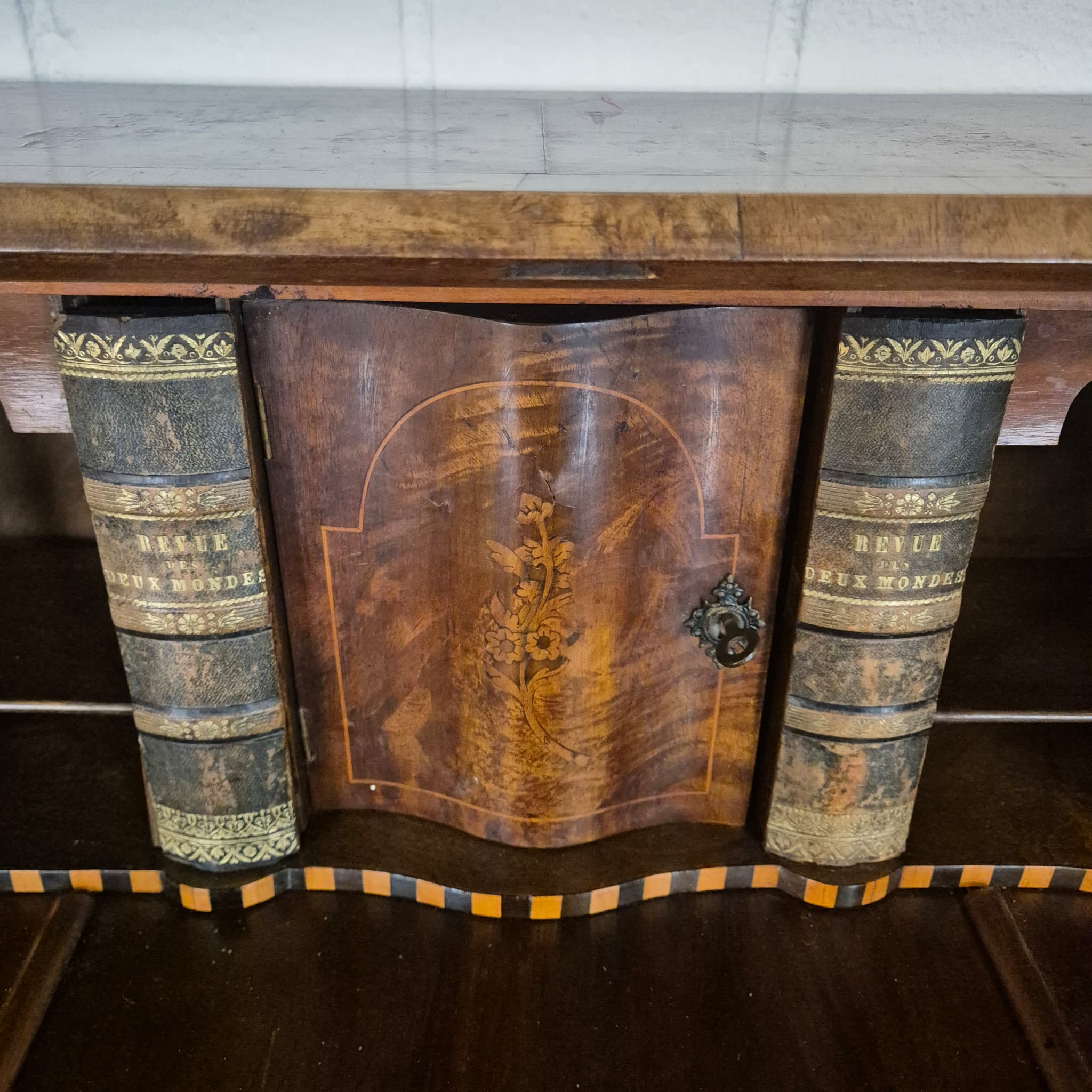 Secretaire Neo-barok 1950 Noten - Afbeelding 14