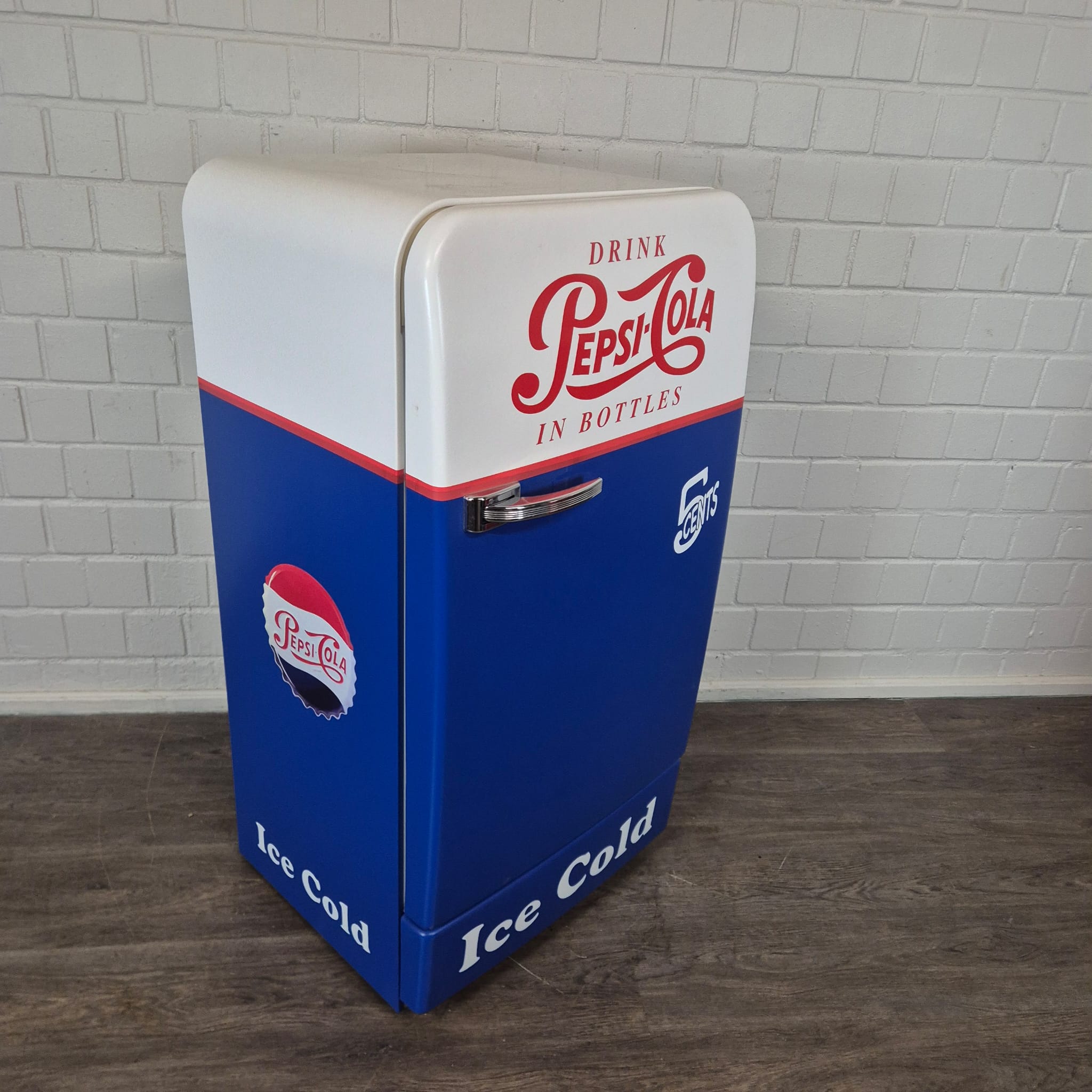 Koelkast Bosch Classic Edition Pepsi-Cola - Afbeelding 4
