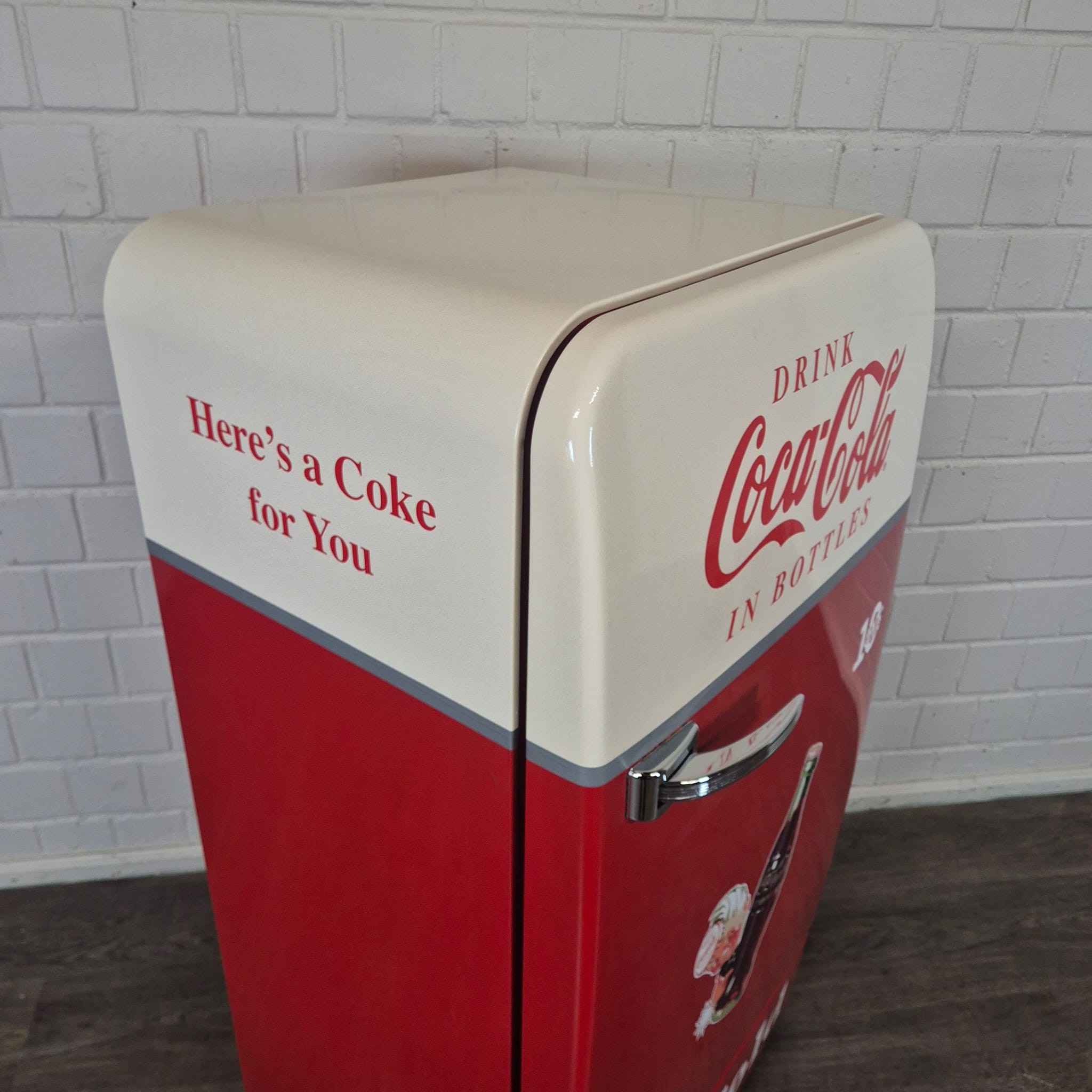 Koelkast Bosch Classic Edition Coca-Cola - Afbeelding 6