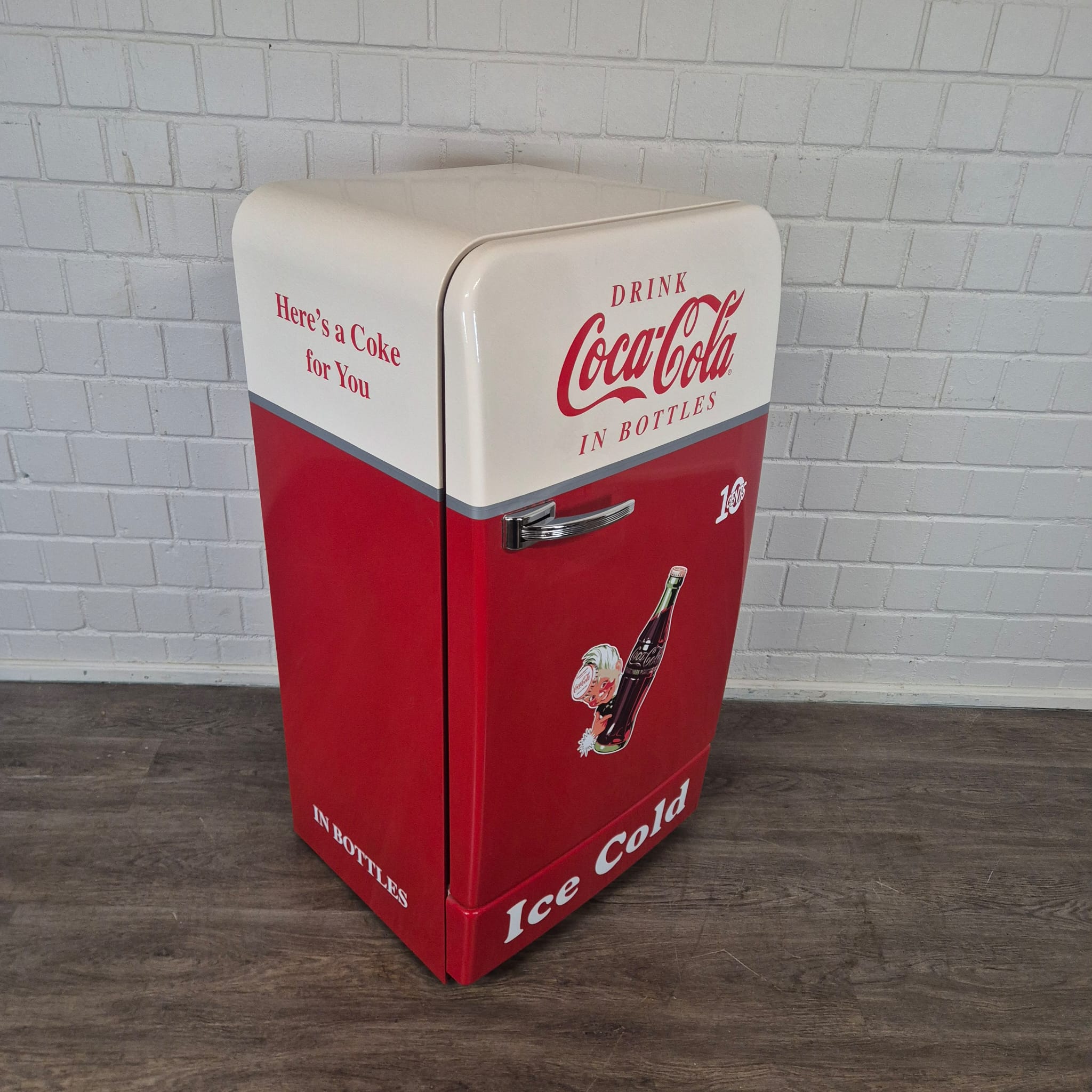Koelkast Bosch Classic Edition Coca-Cola - Afbeelding 4