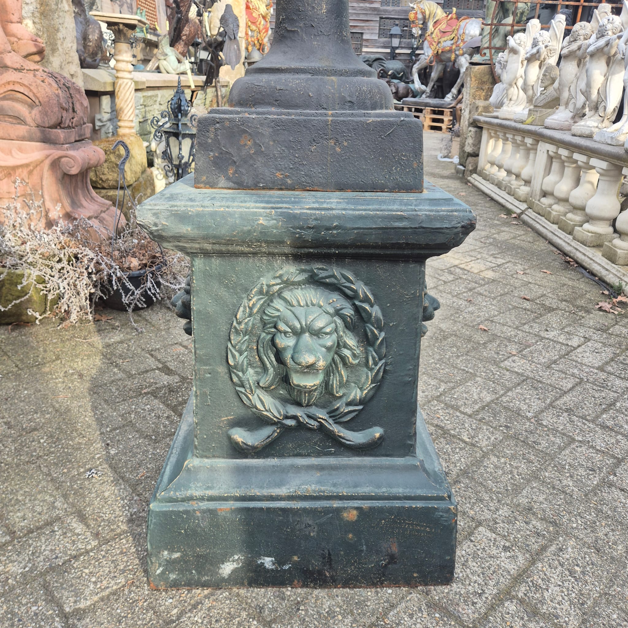 Vaas op Sokkel Gietijzer 1,60 m - Afbeelding 11