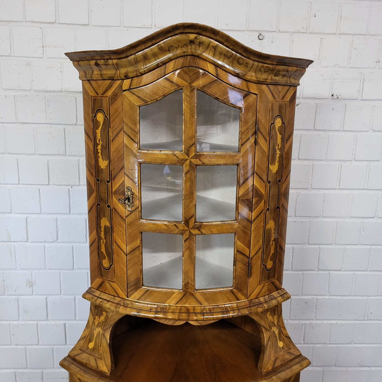 Hoekkast Barok 1780 Noten - Afbeelding 6