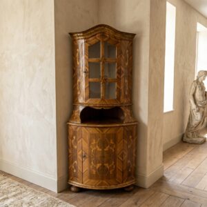 Hoekkast Barok 1780 Noten
