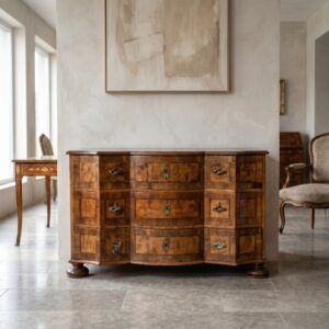 Commode Laatbarok 1770 Noten