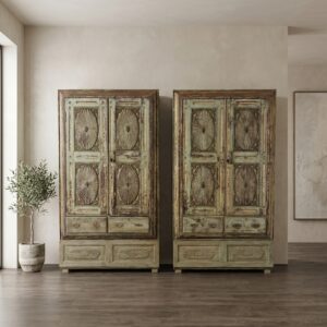 Kast Teak 1,11 m / 1,14 m
