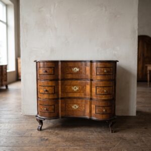 Commode Laat-Barok 1780 Noten