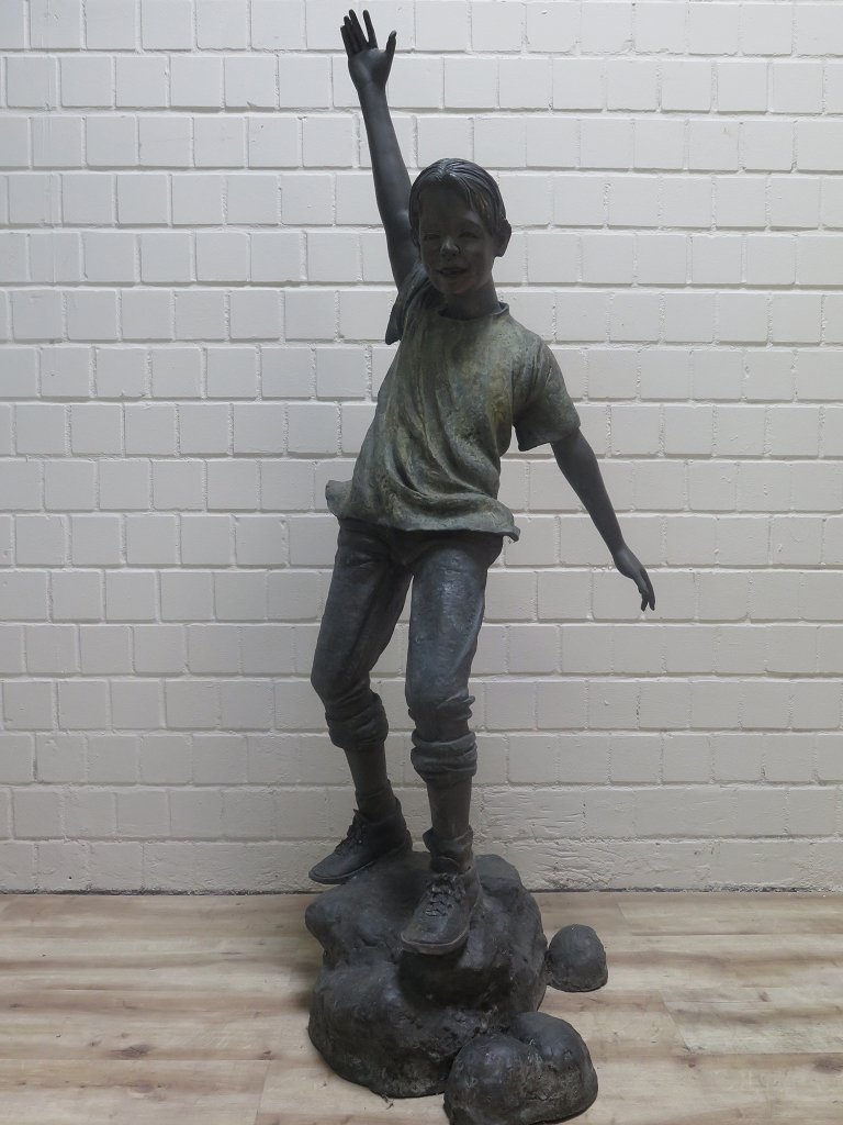Skulptur Dekoration Junge Bronze 1,86 m