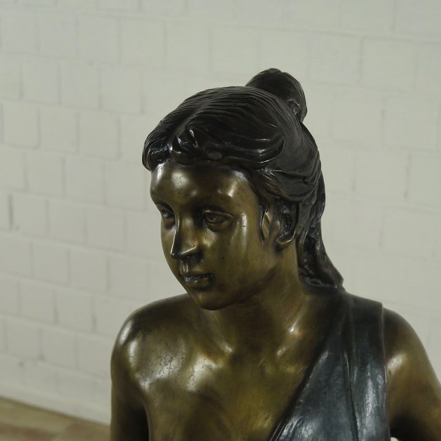 Skulptur Dekoration Frau Bronze 1,32 m