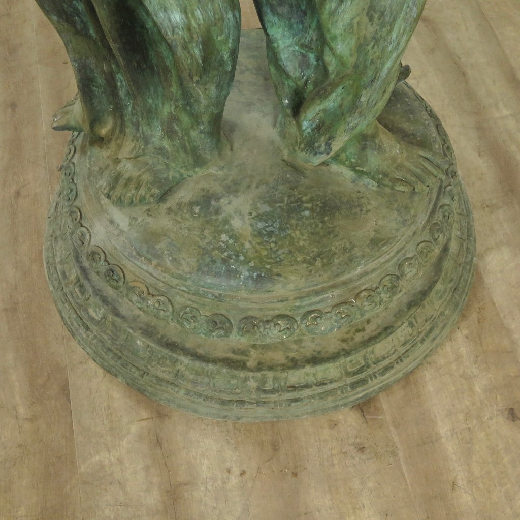 Wasserspeier Frauen Bronze 2,47 m