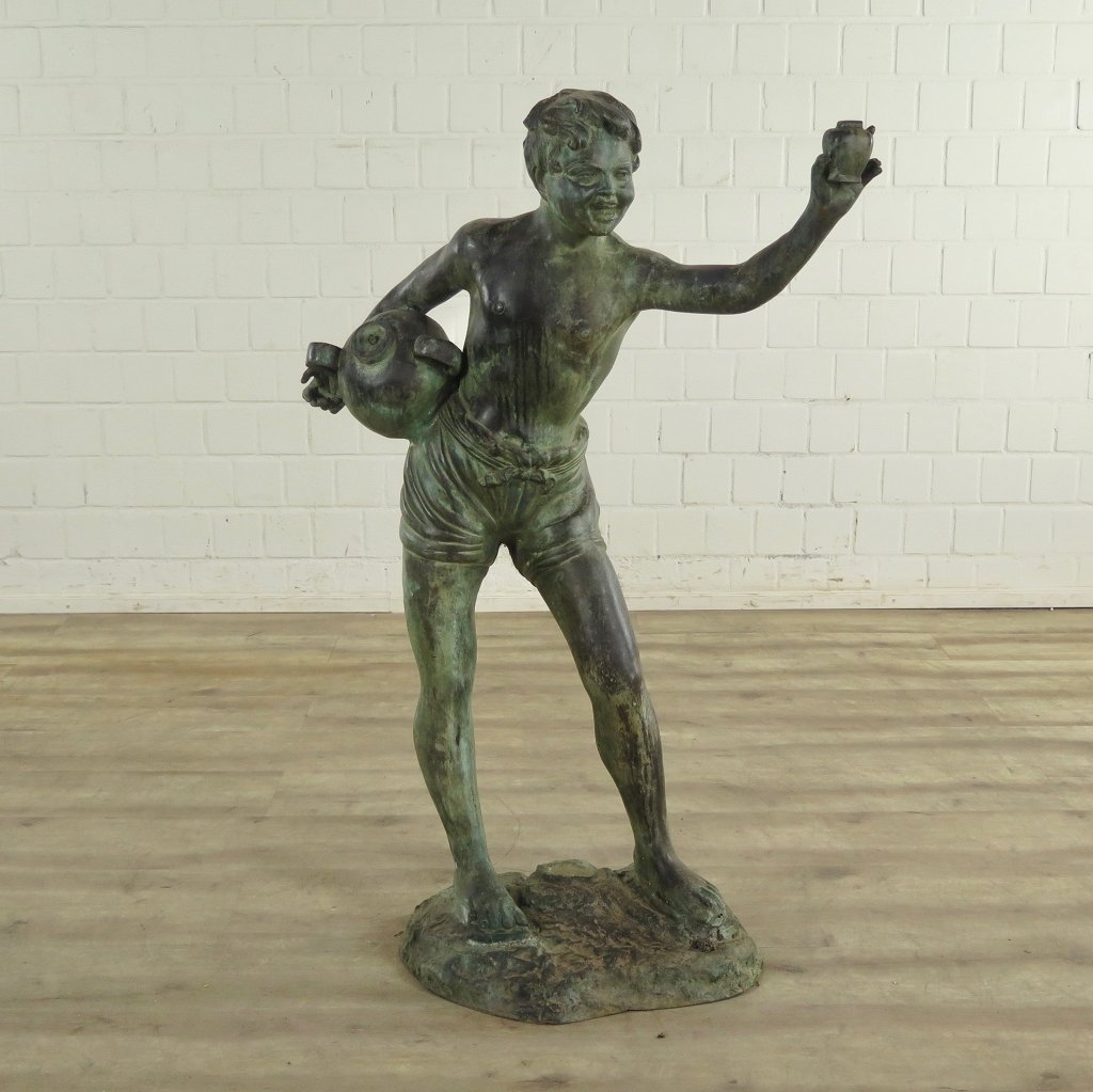 Wasserspeier Skulptur Bronze Junge 1,23 m