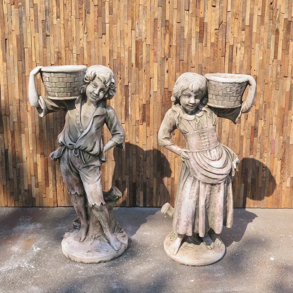 Wasserspeier Beton Kinder mit Korb 1,10 m