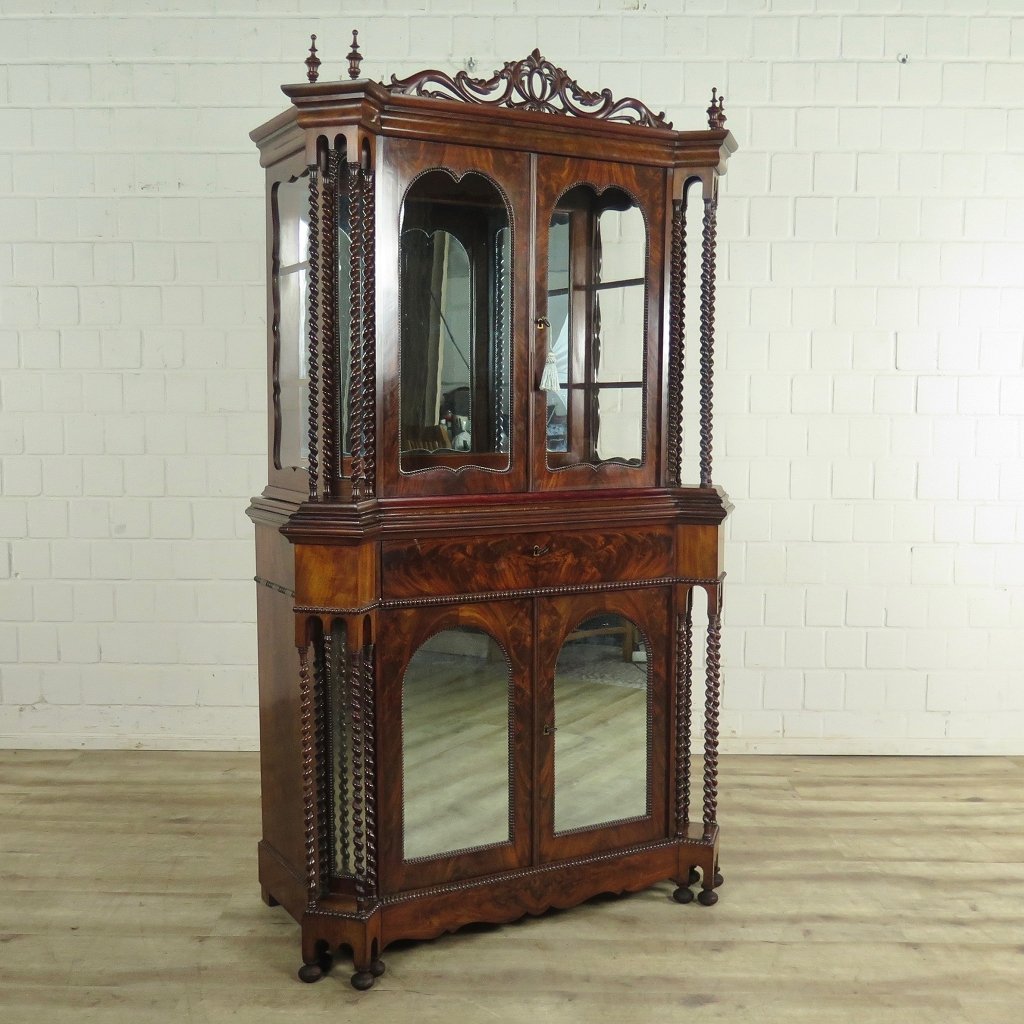 Vitrine Biedermeier 1850 Nussbaum