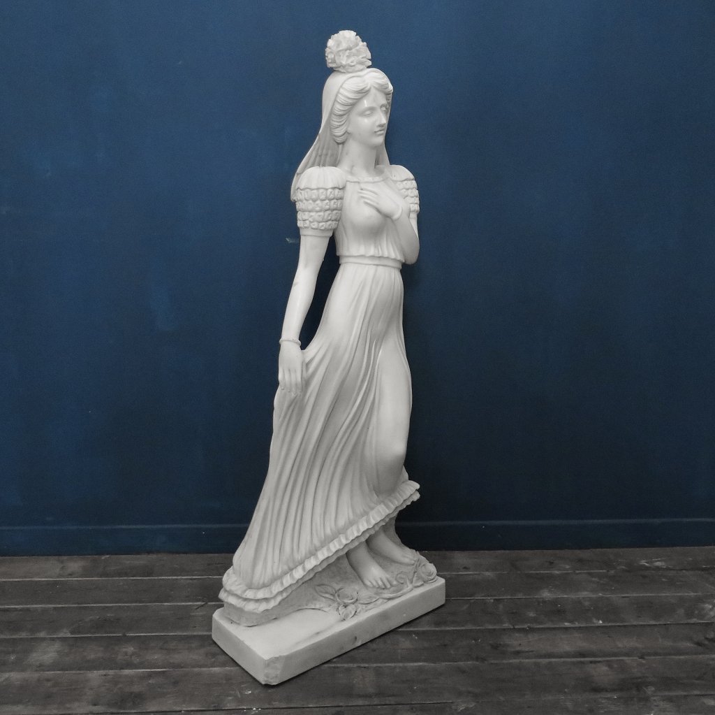 Skulptur Frau Marmor 1,42 m