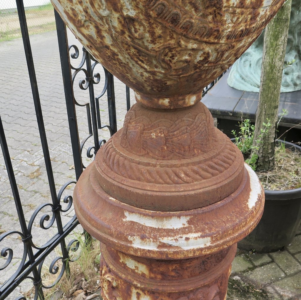 Blumenkübel Amphore auf Sockel Gusseisen 2,08 m