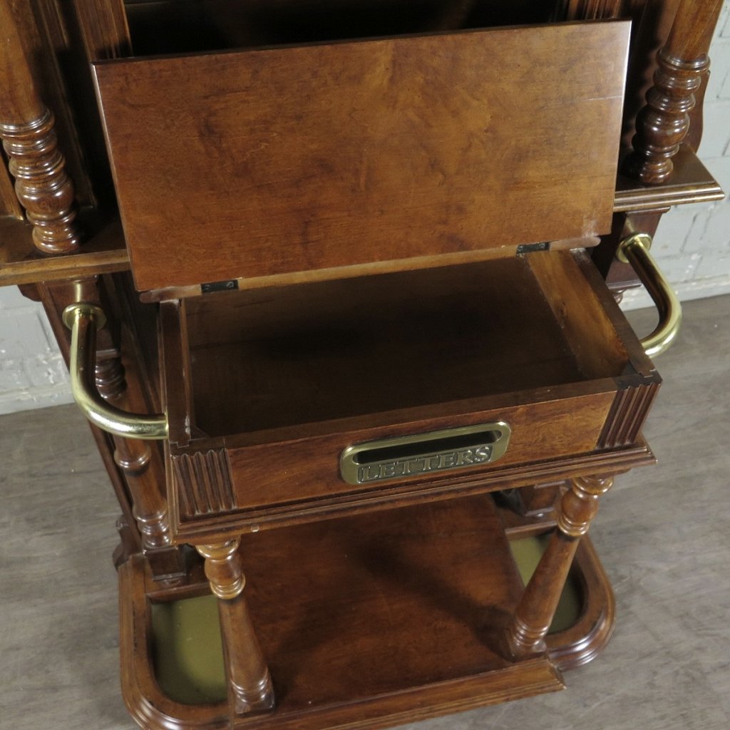 Garderobe mit Spiegel Nussbaum 0,94 m