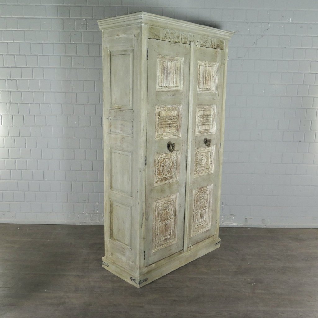 Schrank Teakholz 1,22 m